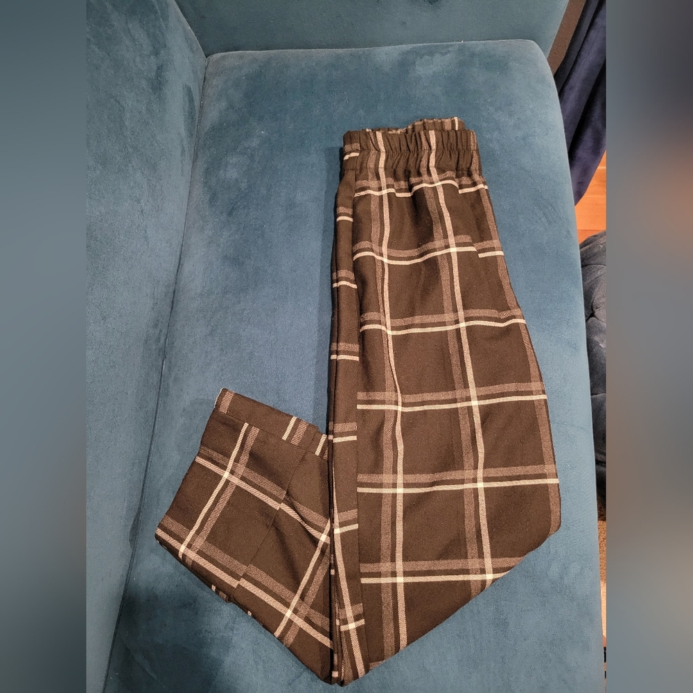 Zara cropped cuffed plaid pants